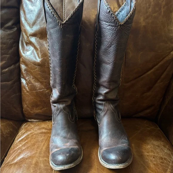 Cowgirl Boots - Picture 1 of 5